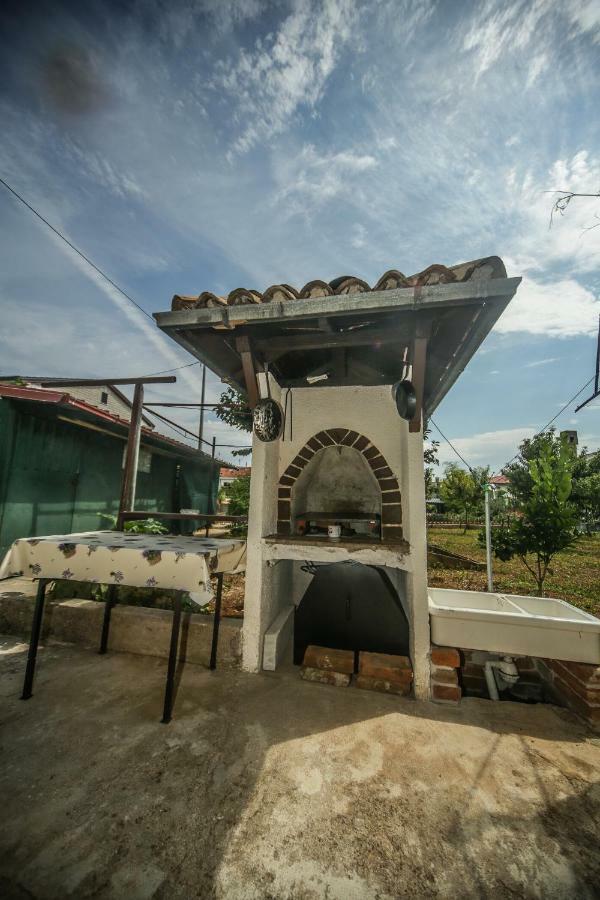 Apartman Ana Lovran Bagian luar foto